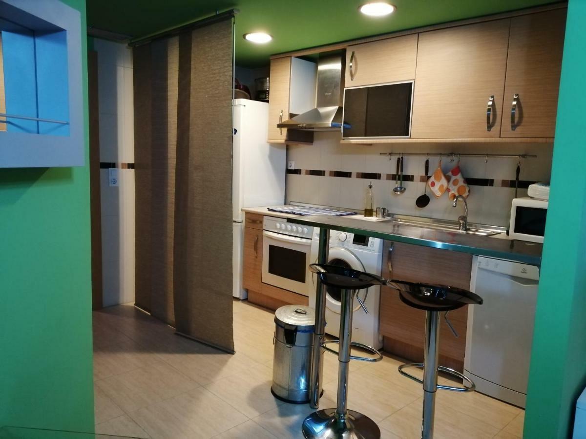 Ferienwohnung Apartamento Teatro Del Mercado Saragossa Exterior foto